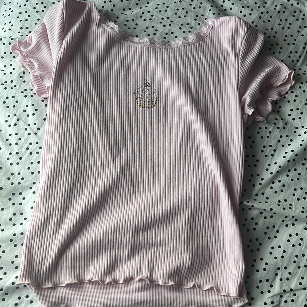 M cupcake print t shirt
